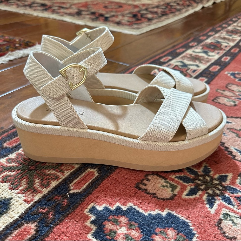 Rothy's Cream Cross-Strap Platform Sandals - Picture 4 of 9